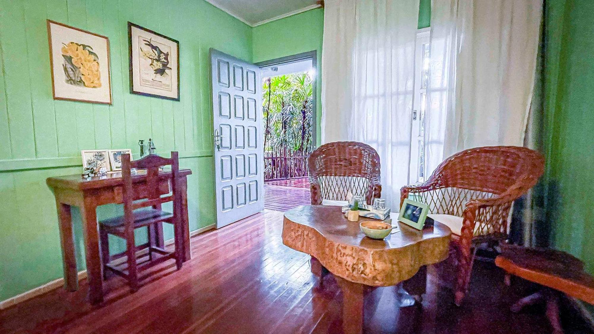 Bed and Breakfast Secret Garden Iguazu Puerto Iguazú Exterior foto