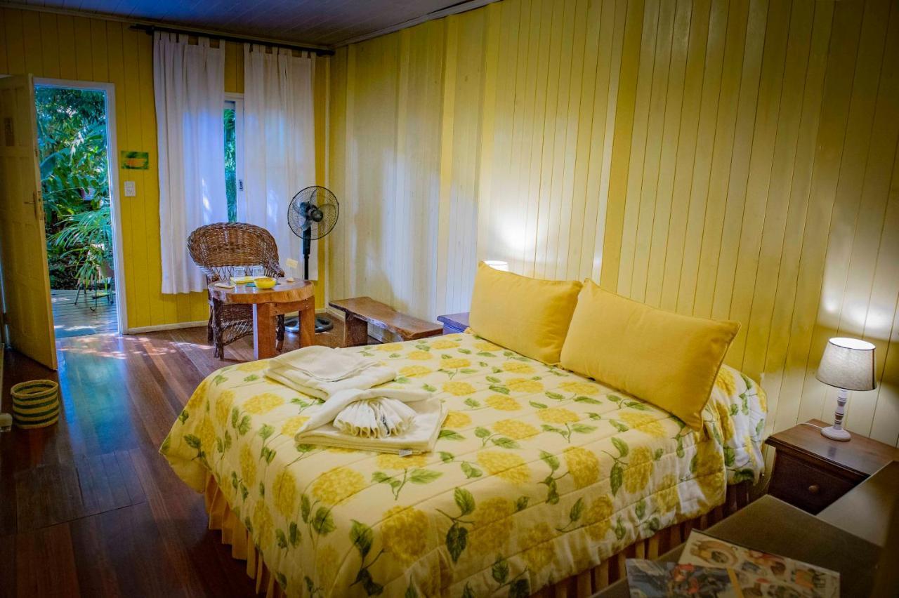 Bed and Breakfast Secret Garden Iguazu Puerto Iguazú Exterior foto